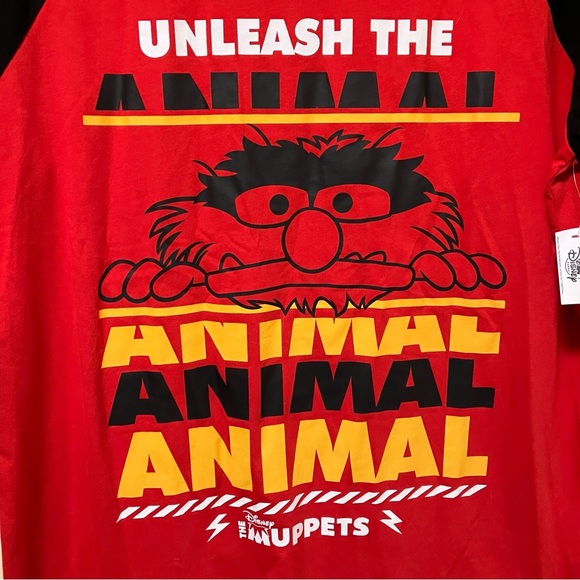 NWT Disney Parks Muppets Unleash The Animal Tee - Picture 6 of 8